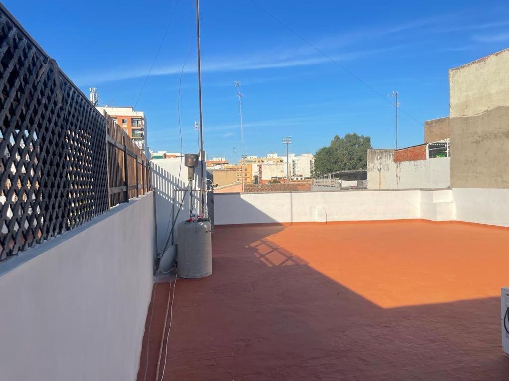 Uim Mediterraneo Pablo Iglesias Wifi Sagunto المظهر الخارجي الصورة